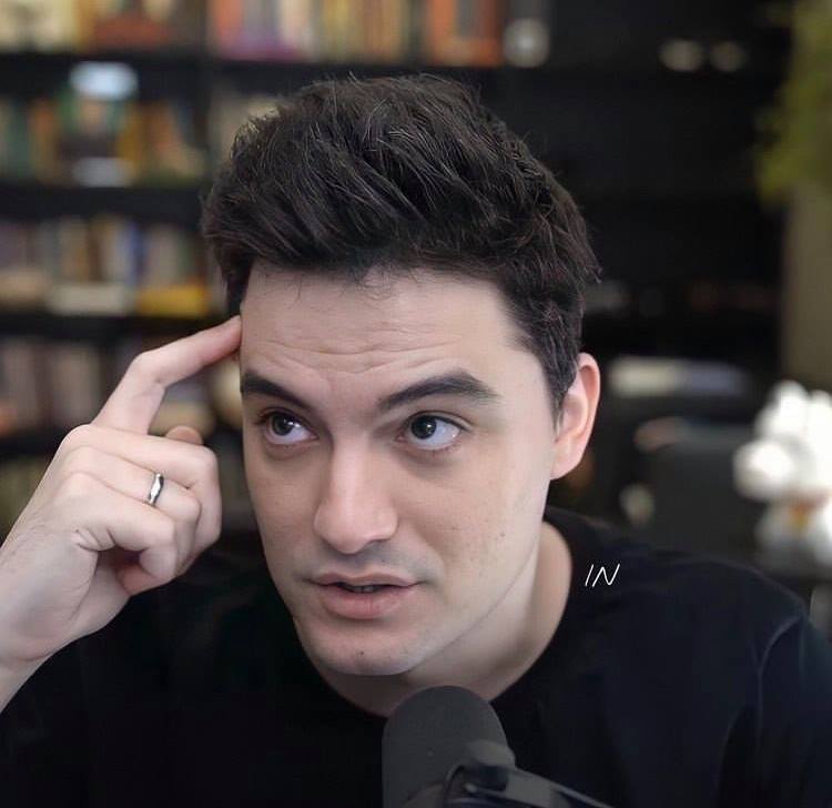 O famoso empresário e youtuber, Felipe Neto expos verdade após receber comentários sobre Whindersson Nunes (Foto: Reprodução)