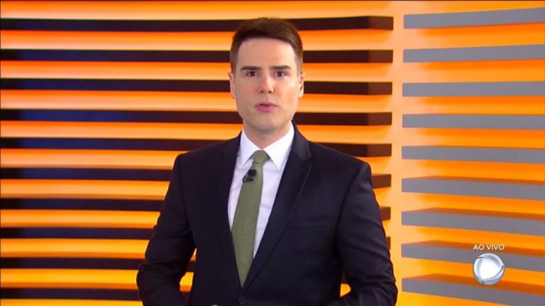 Record interrompeu tudo para anunciar assassinato ao vivo (Foto: Reprodução)