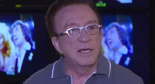 Moacyr Franco era contratado do SBT (Imagem: Reprodução / Globo)