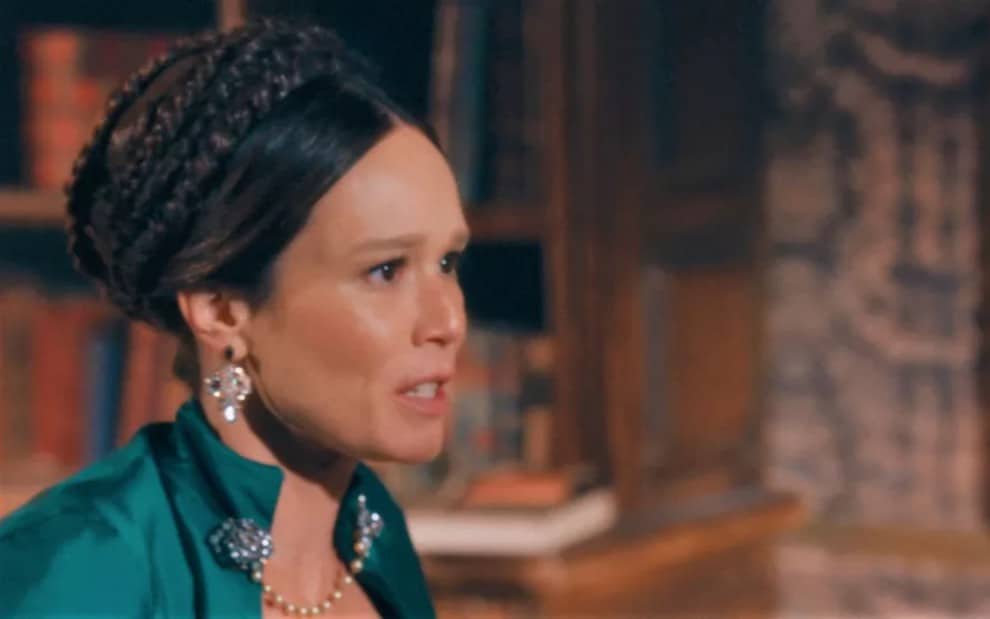 Luísa desiste de cargo e briga com Pedro na trama das seis da Globo (Foto: Reprodução)