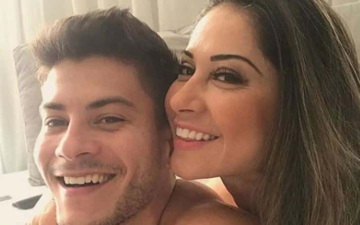 A famosa modelo e digital influencer, Mayra Cardi e Arthur Aguiar confirmam a volta do relacionamento (Foto: Reprodução)