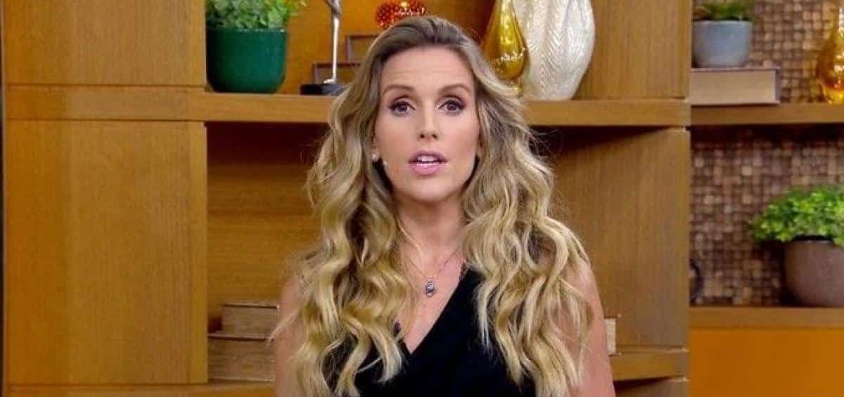 A famosa ex-apresentadora do Bem Estar, Mariana Ferrão expõe salário da Globo e da Band (Foto: Reprodução)