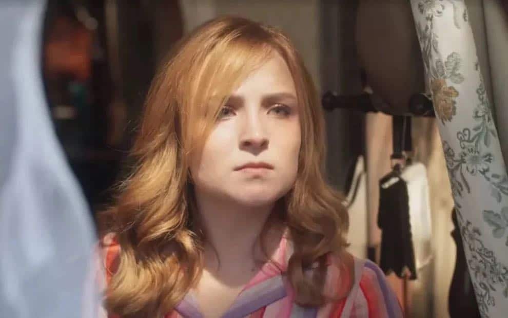 Isadora vai para cima de Iolanda na trama da Globo (Foto: Reprodução)