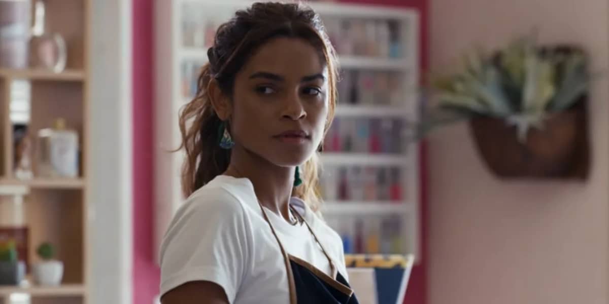 Brisa Brisa (Lucy Alves) em Travessia da Rede Globo