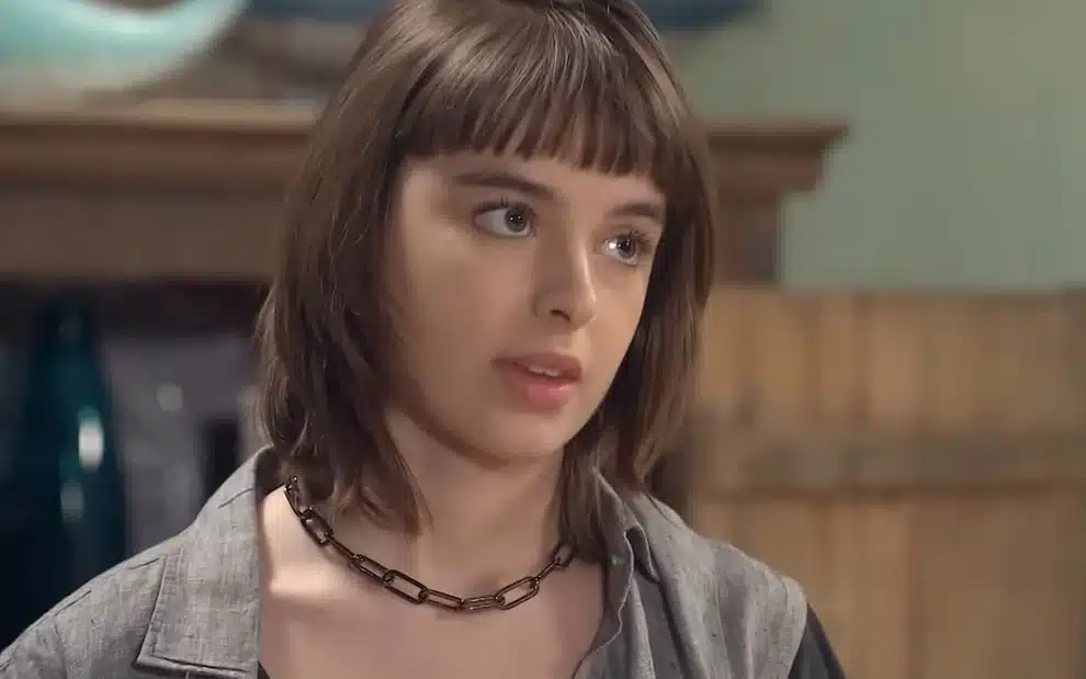 Bel Moreira da novela "Poliana Moça" do SBT deixou a todos impactados ao assumir a sua sex*alidade (Foto Reprodução/Internet)