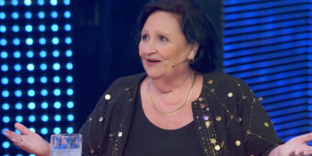 Dona Déa Lúcia recebe resposta direta de Luciano Huck durante o Domingão (Imagem Reprodução Internet)