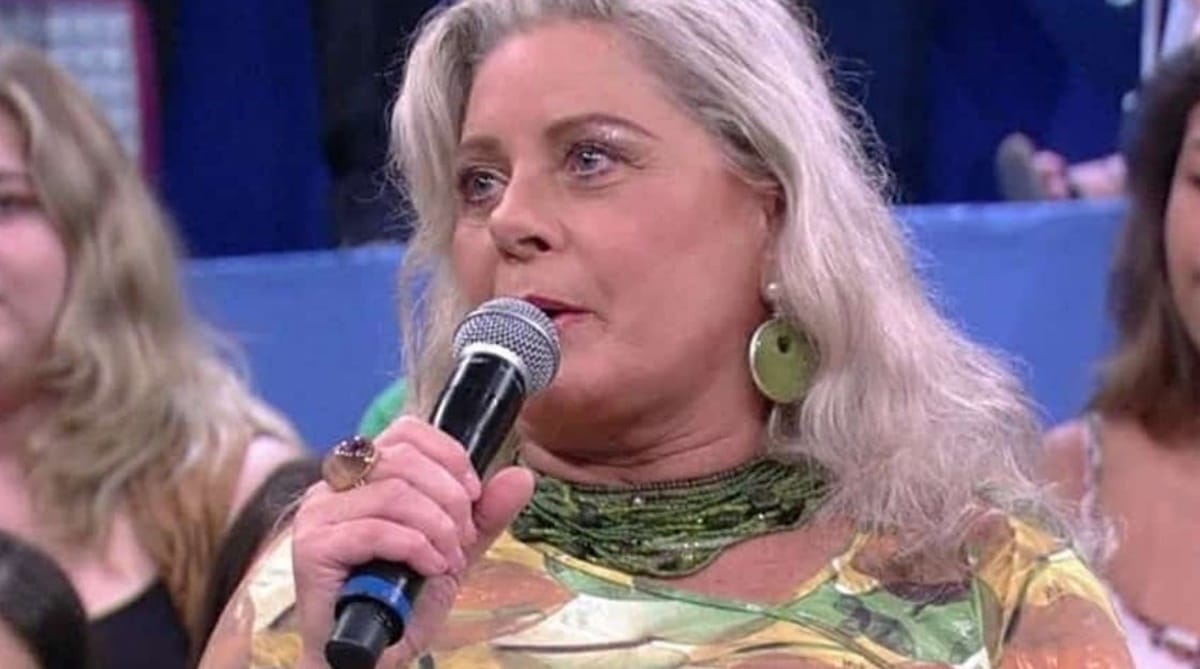 A atriz veterana aos 71 anos 