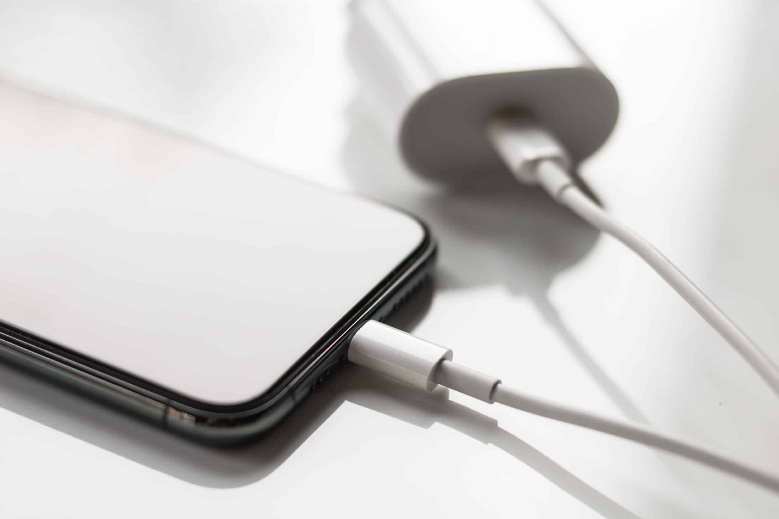 Apple é impedida de vender iPhones no Brasil (Foto: Reprodução)