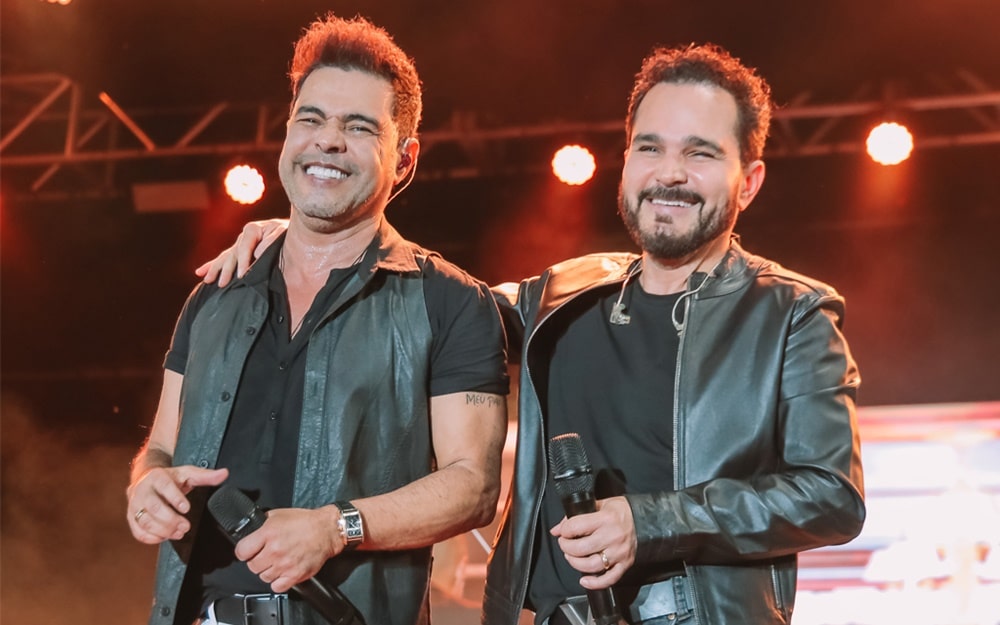 A dupla sertaneja Zezé Di Camargo e Luciano nos palcos