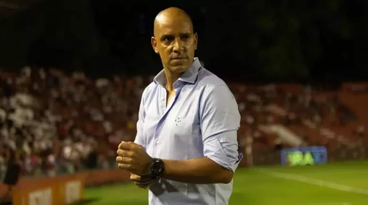 Pepa estreia no comando do Cruzeiro e já sofreu derrota