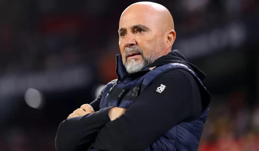 O técnico Jorge Sampaoli é um nome que pode treinar o Flamengo