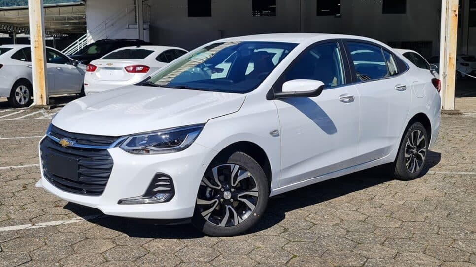 Ônix Plus sedã é um modelo da Chevrolet que terá um mega desconto (Foto: Reprodução/ GM/ Divulgação)