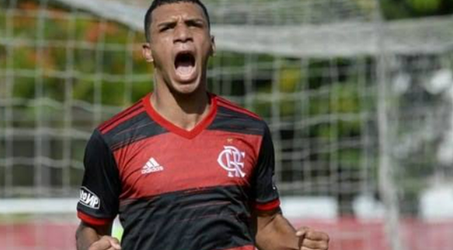 O famoso jogador de futebol, Petterson Novaes pode retornar para a equipe de Tite (Foto: Reprodução)