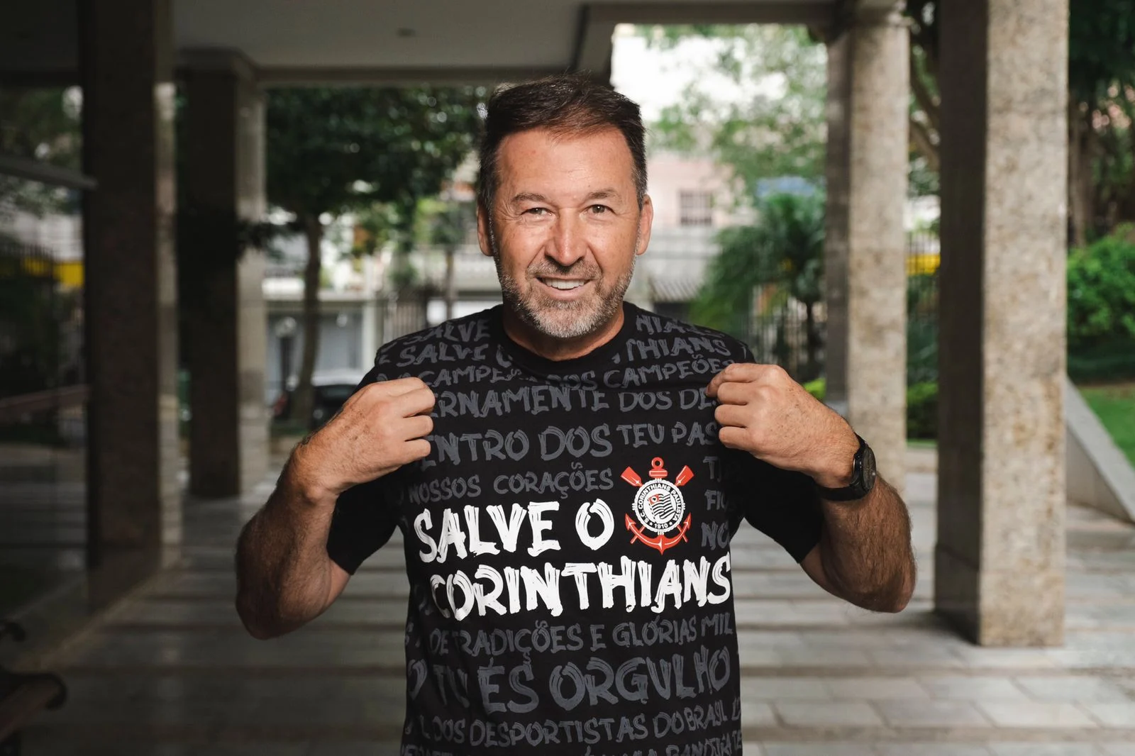 O novo presidente do Corinthians, Augusto Melo falou sobre o jogador de futebol do Flamengo (Reprodução/Internet)