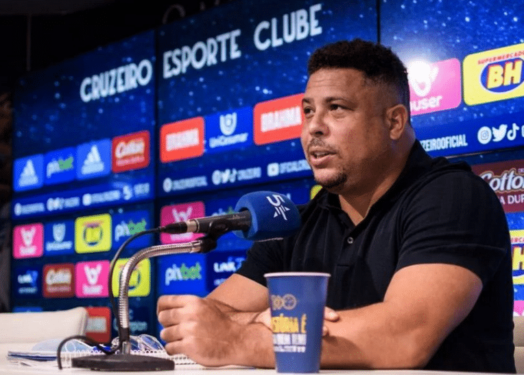 Ronaldo toma decisão e define comandante do Cruzeiro para 2024 (Foto: Gustavo Aleixo/Cruzeiro)