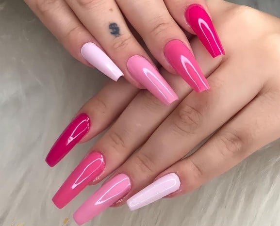 Você é do tipo girls girls? Então o pink é a cor certa para as suas unhas (Foto: Divulgação)
