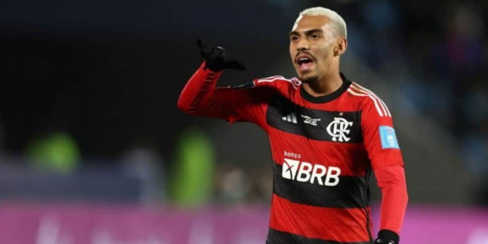 O jogador de futebol deve deixar o clube carioca e fechar com o Timão ainda essa semana (Foto: Getty Images)