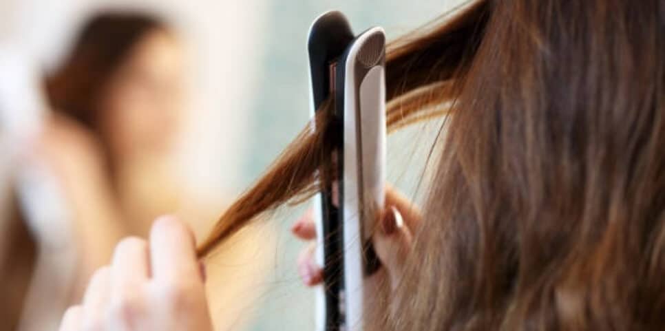 Cabelo liso e sem chapinha? Veja o que esse ingrediente faz macniak)