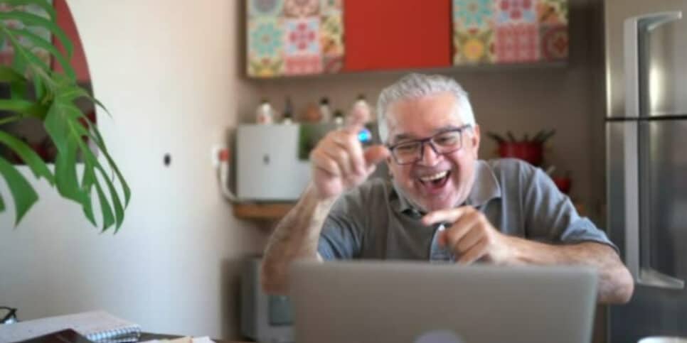 Saiba qual bônus os idosos poderão receber em 2024 (Foto: Reprodução/Internet)