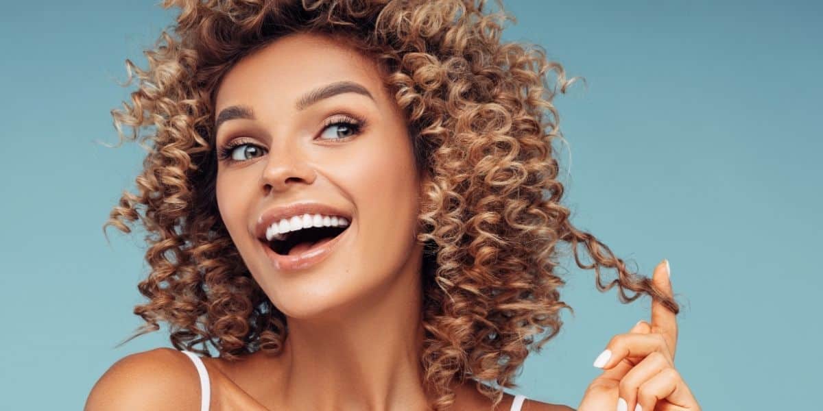 Siga essas dicas e deixe o seu cabelo hidratado e saudável (Imagem Reprodução Canva)
