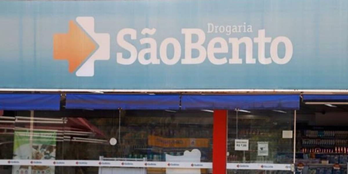 Rede gigante de farmácias no Brasil sucumbe a dívidas (Foto: Reprodução/Internet) milionárias 